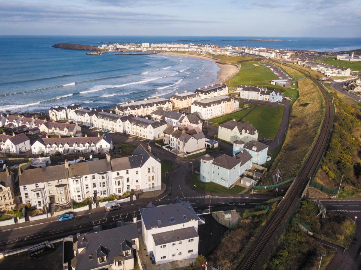 White Hall Portrush Exterior foto