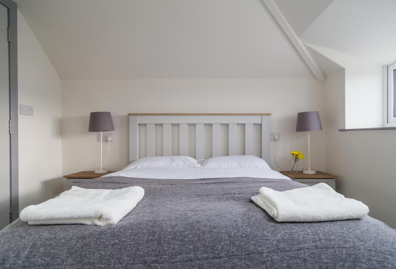 White Hall Portrush Exterior foto